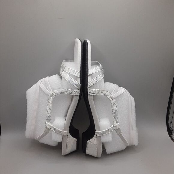 Ann Marino Sandals Zest Helps Women's 6M Silver White Iridescent - Picture 4 of 9